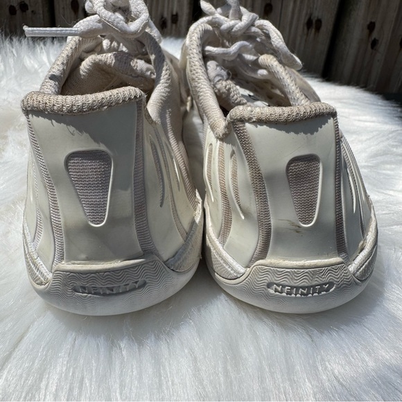 Nfinity Vengeance Cheer  Shoes women’s size 5.5 - Picture 6 of 9